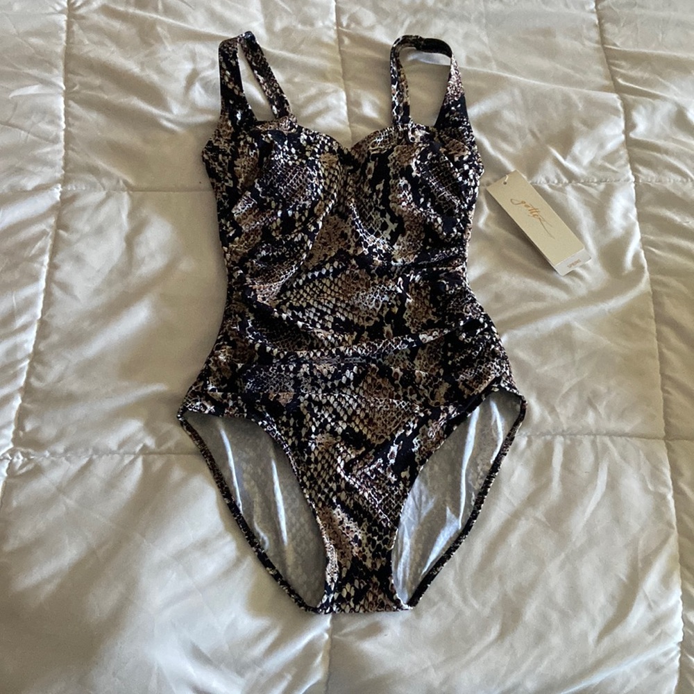 NWT Gorgeous Gottex Spring Swimsuit